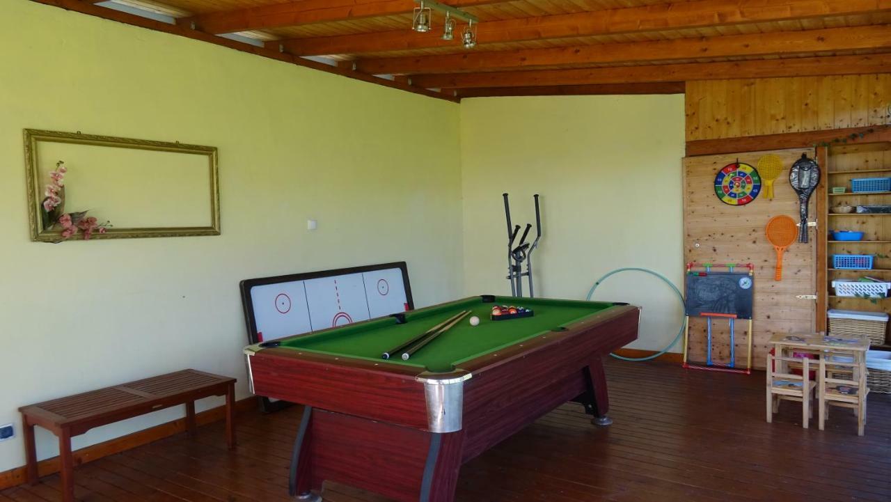 Aven'A Pokoje Goscinne Z Basenem Darlowo Exterior photo